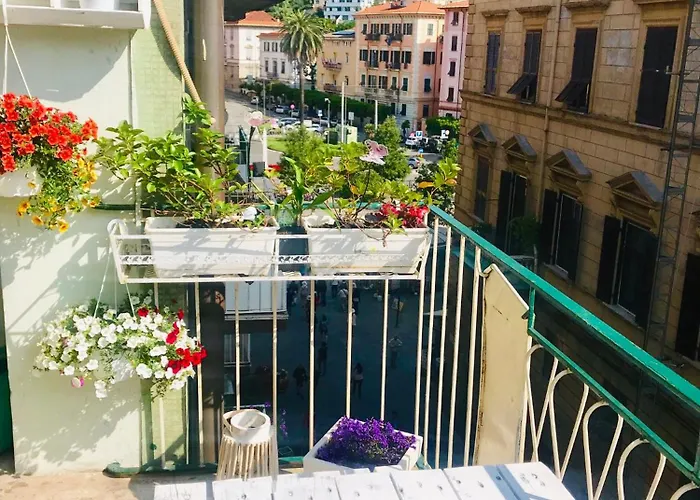 ゲストハウス B ＆ B ラルカ ディ ノエ