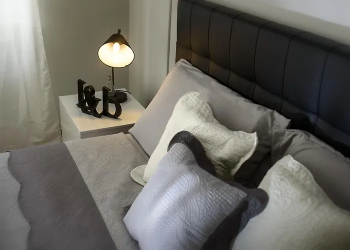 ゲストハウス B ＆ B ラルカ ディ ノエ ラ・スペツィア