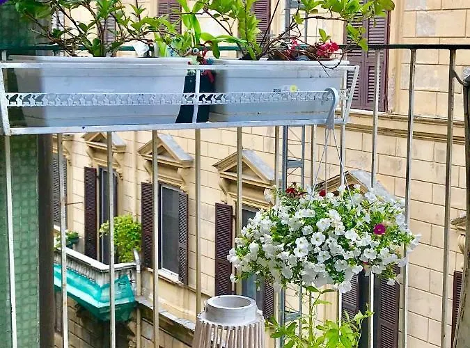 B ＆ B ラルカ ディ ノエ 3* ラ・スペツィア