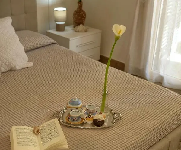 ゲストハウス B ＆ B ラルカ ディ ノエ